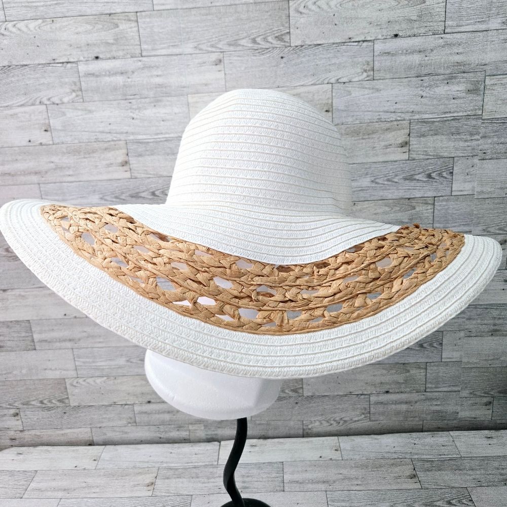 Panama Jack White and Tan Wide Brim Floppy Sun Hat